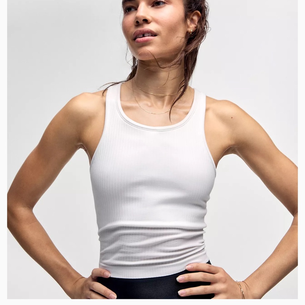 lululemon athletica White Racerback Tank Top ebb to flow size 6